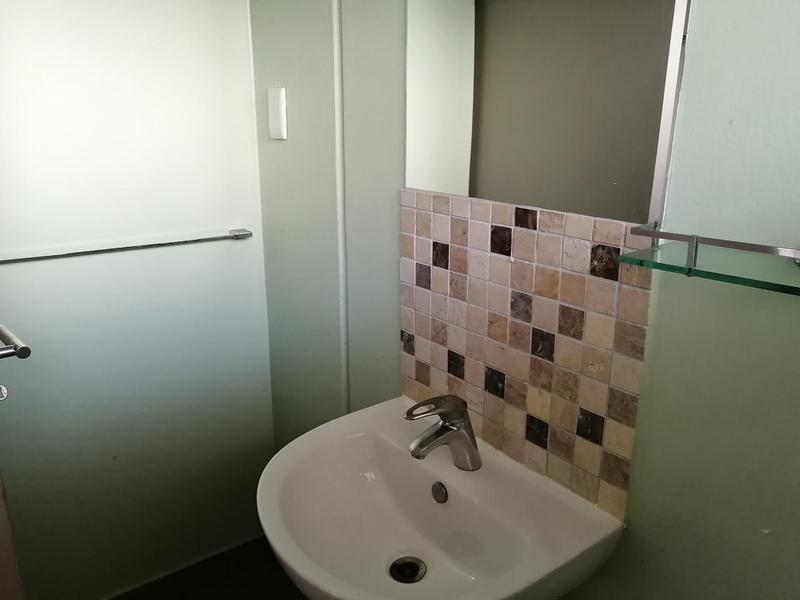 To Let 1 Bedroom Property for Rent in Salt River Western Cape